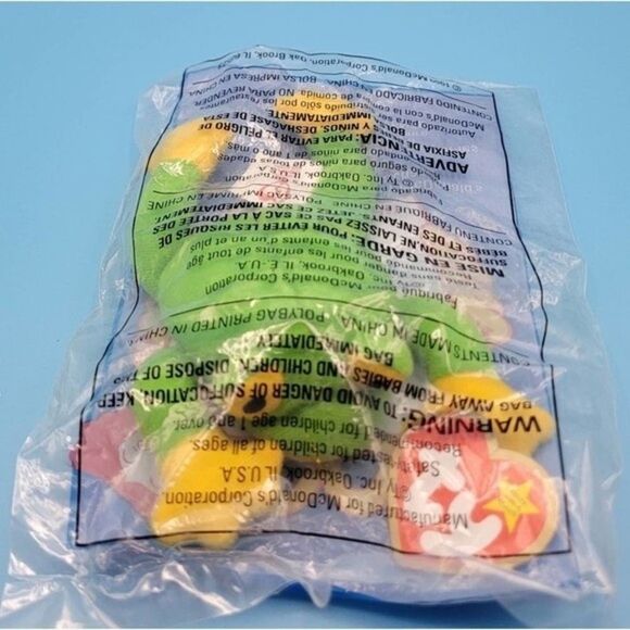 🔥Disney Princess Tiana Gift Set doll Lipsmacker frog princess NWOT - Picture 7 of 11